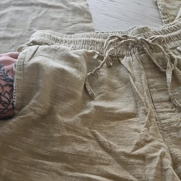 Fabindia Beige Linen Pants Size 34 Drawstring Like New Condition - Picture 4 of 9